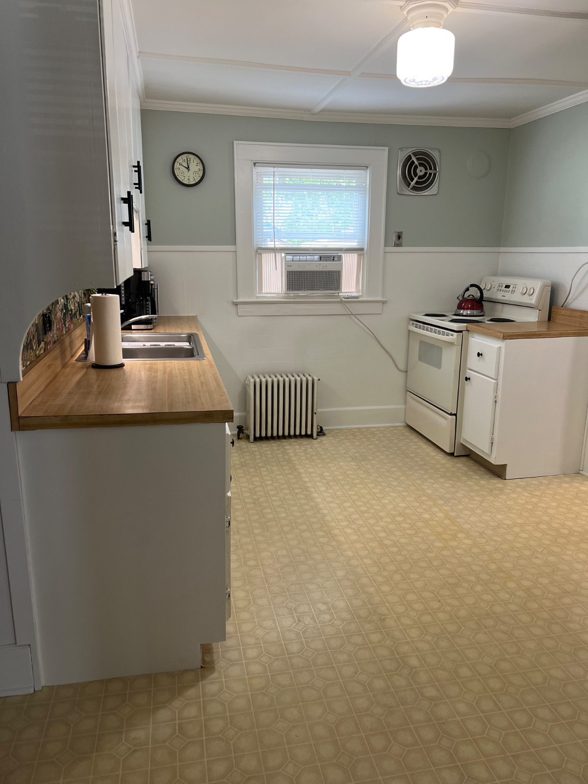 Charming Five Points Apartment Near Downtown - Photo 4