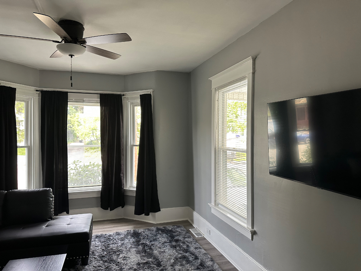 Beautiful 3 bedroom apartment on the Westside of Binghamton - Photo 2