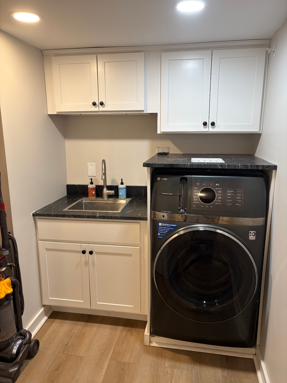 Professional Mid-term Housing Troy, NY - Photo 5