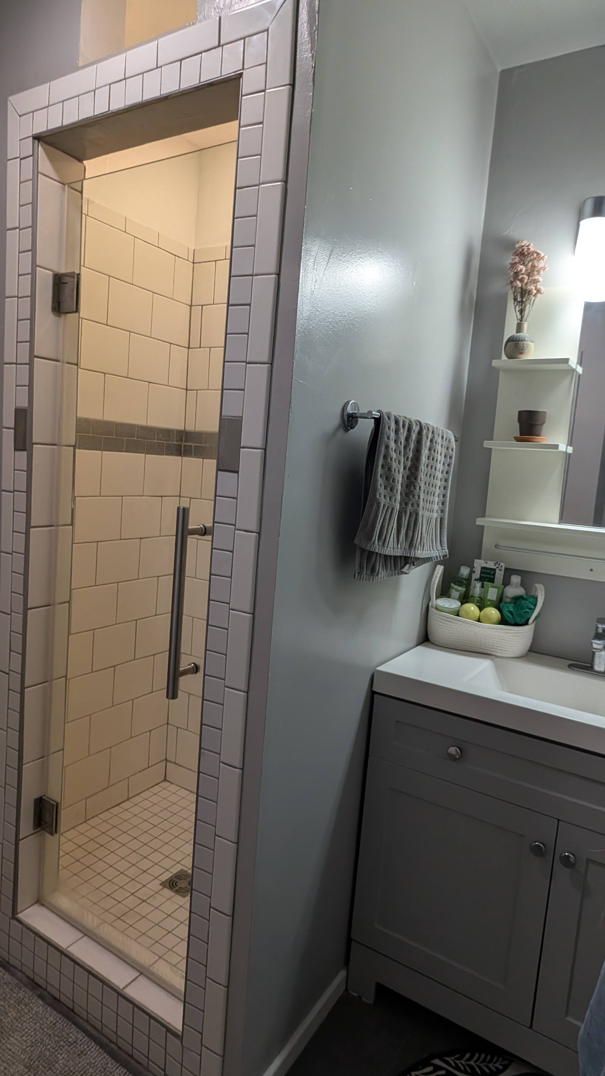 Quiet Studio Addition with Full Kitchen & Private Entrance - Utilities Included - Photo 2
