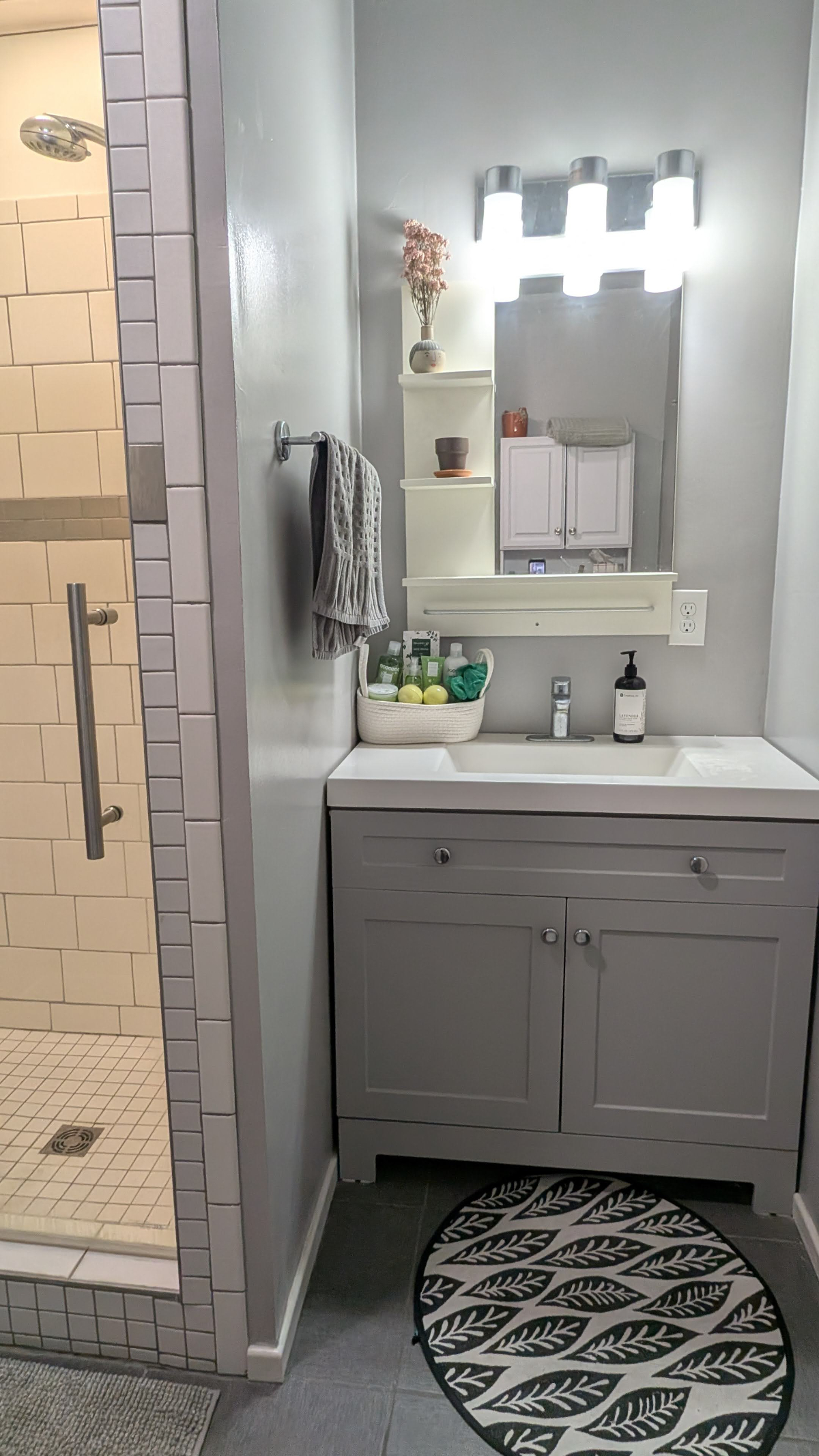 Quiet Studio Addition with Full Kitchen & Private Entrance - Utilities Included - Photo 3