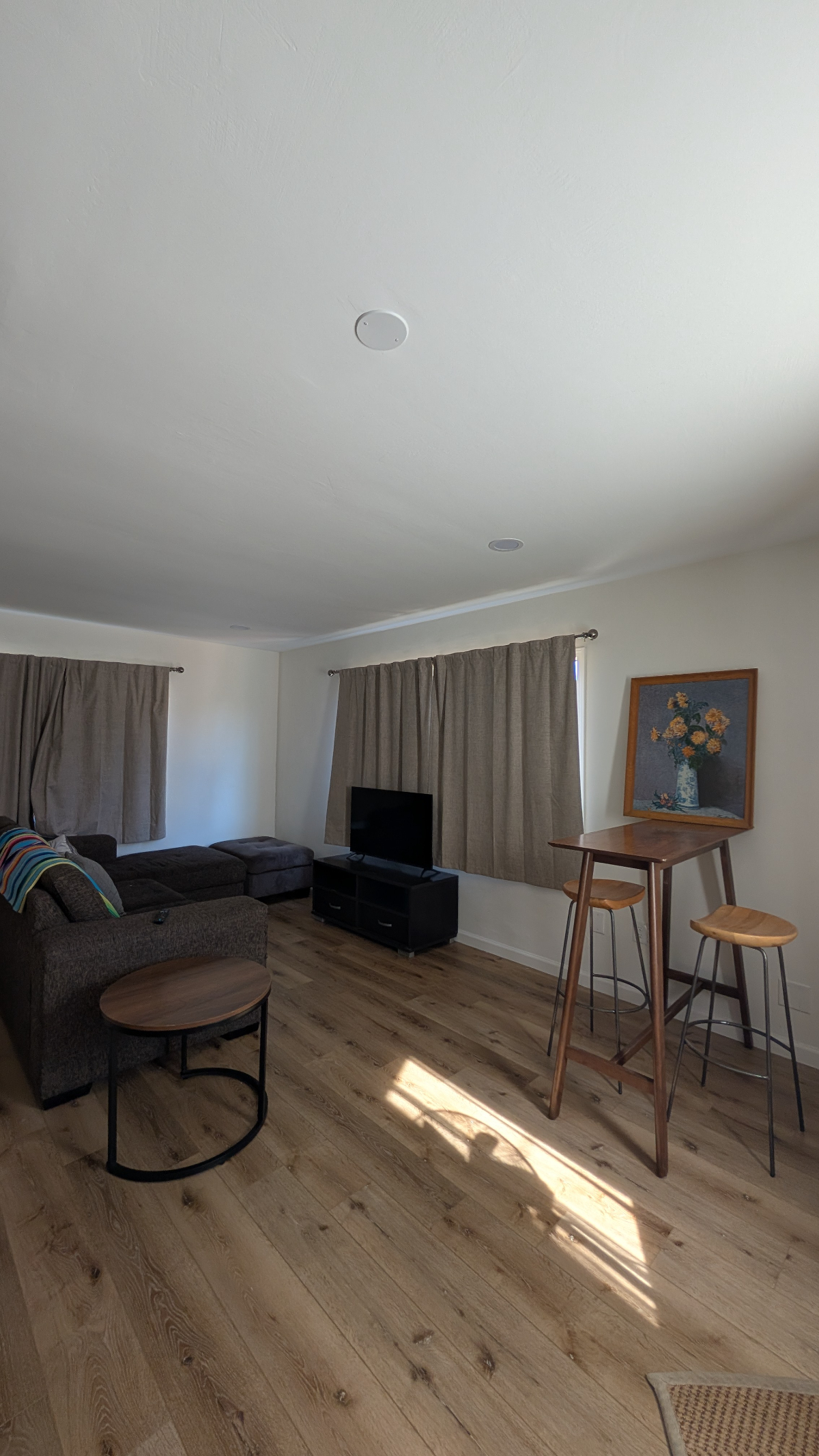 Quiet Studio Addition with Full Kitchen & Private Entrance - Utilities Included - Photo 5