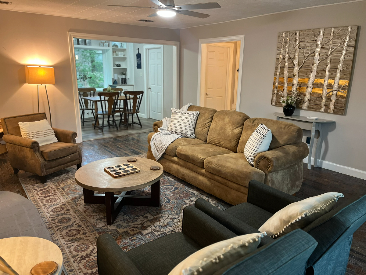 Quiet Corner Haven at Lettie - Photo 10