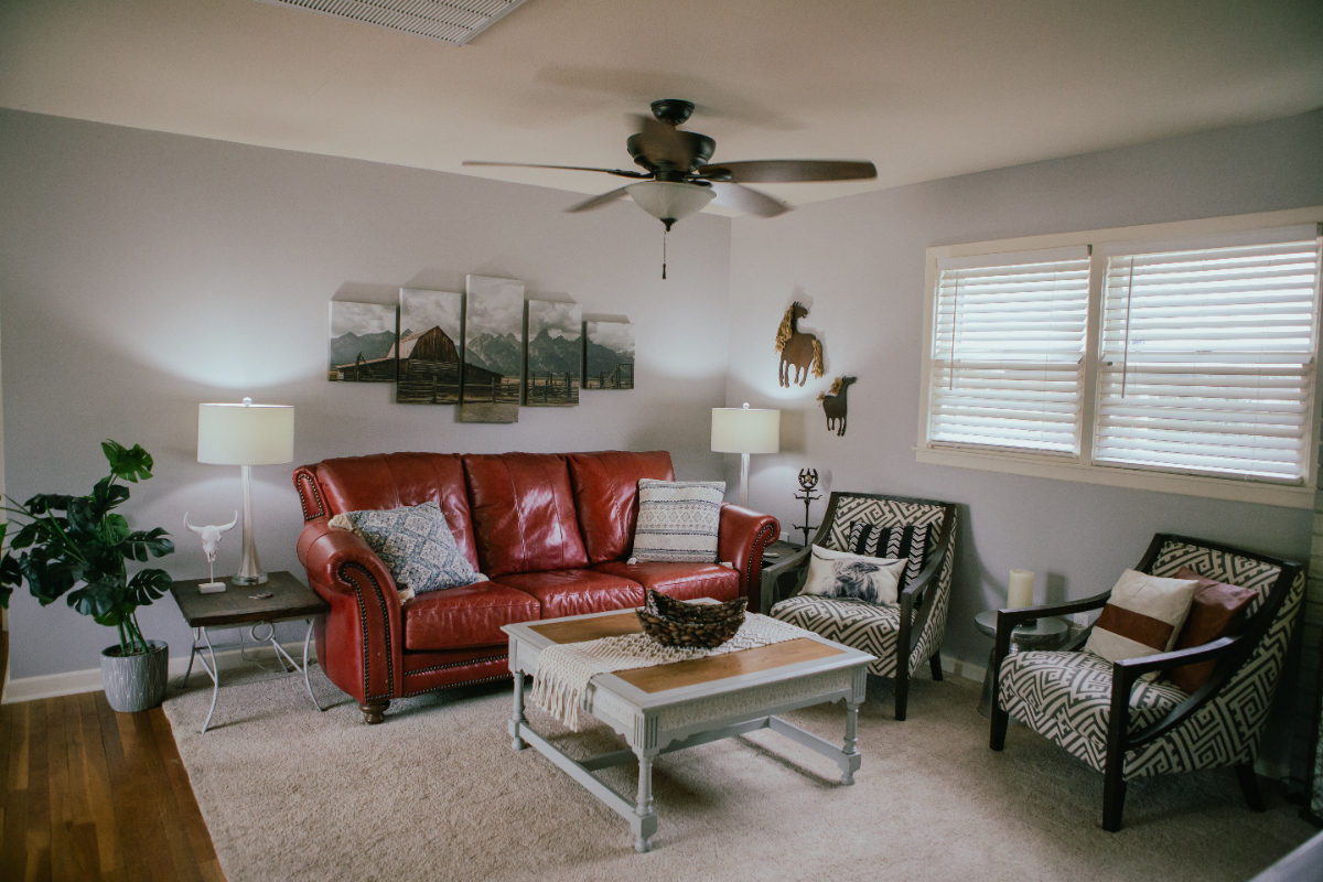 The Cowboy Hub Hideout - Photo 9
