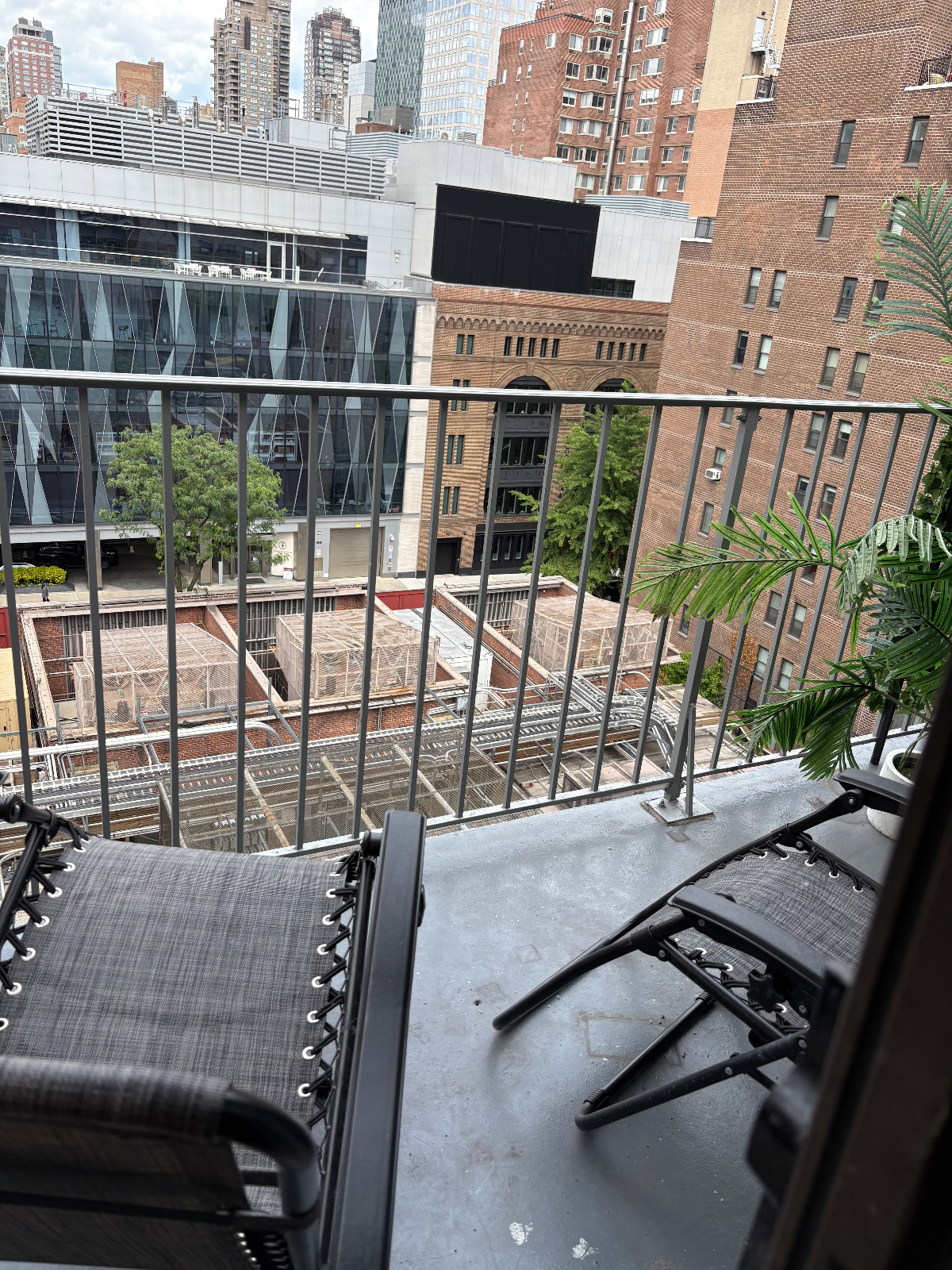 Artsy, peaceful space - Photo 6