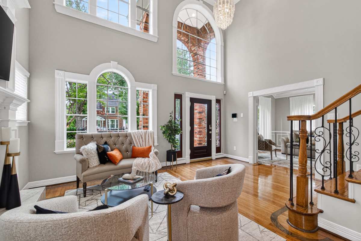 Timeless elegance meets modern luxury! - Photo 7