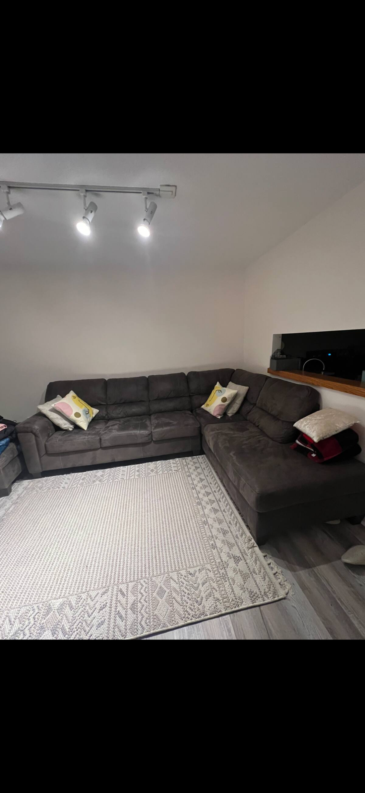 Room rent in two bedroom condo - Photo 6