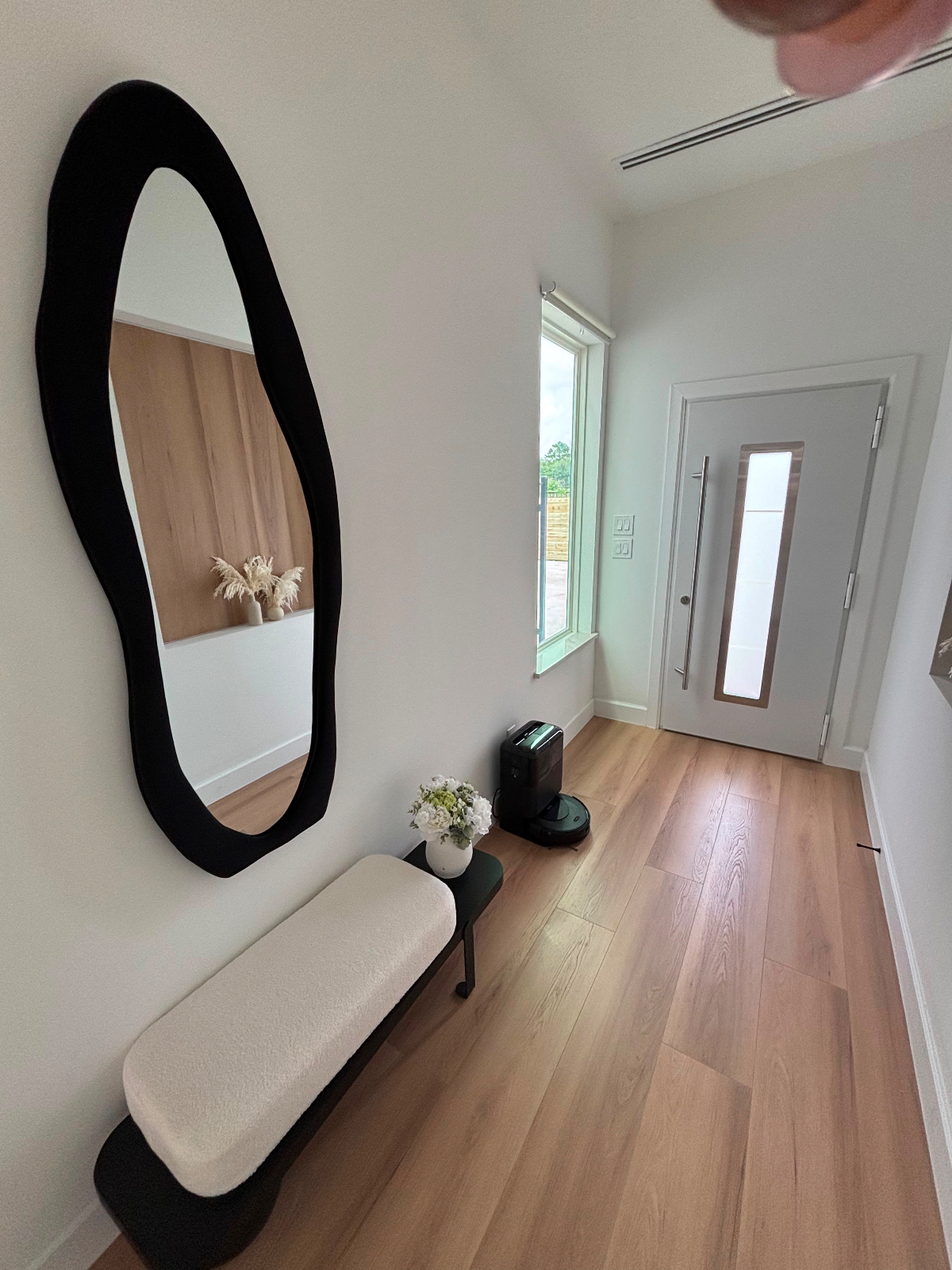 Modern Luxury Townhome - Photo 8