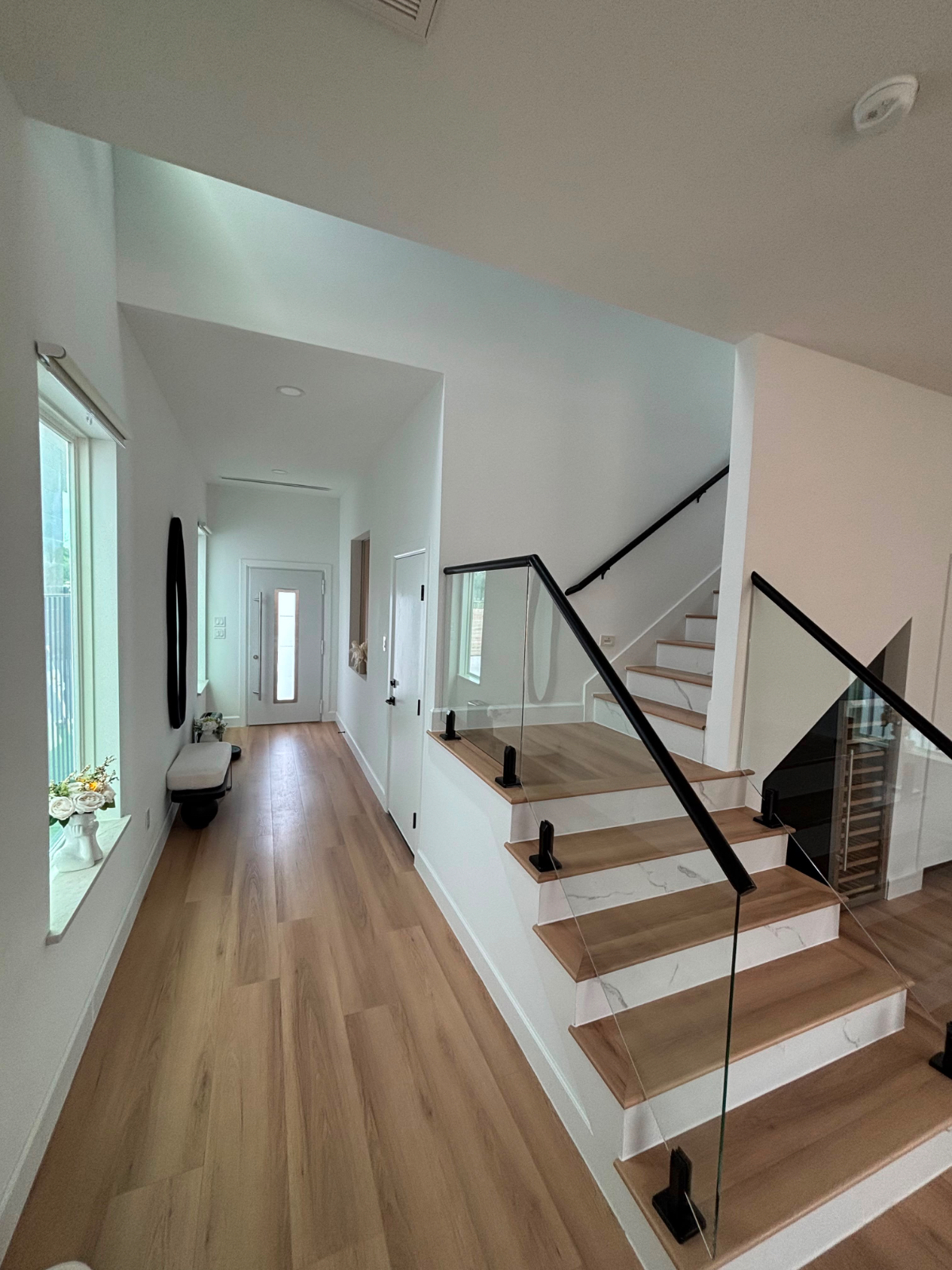 Modern Luxury Townhome - Photo 10