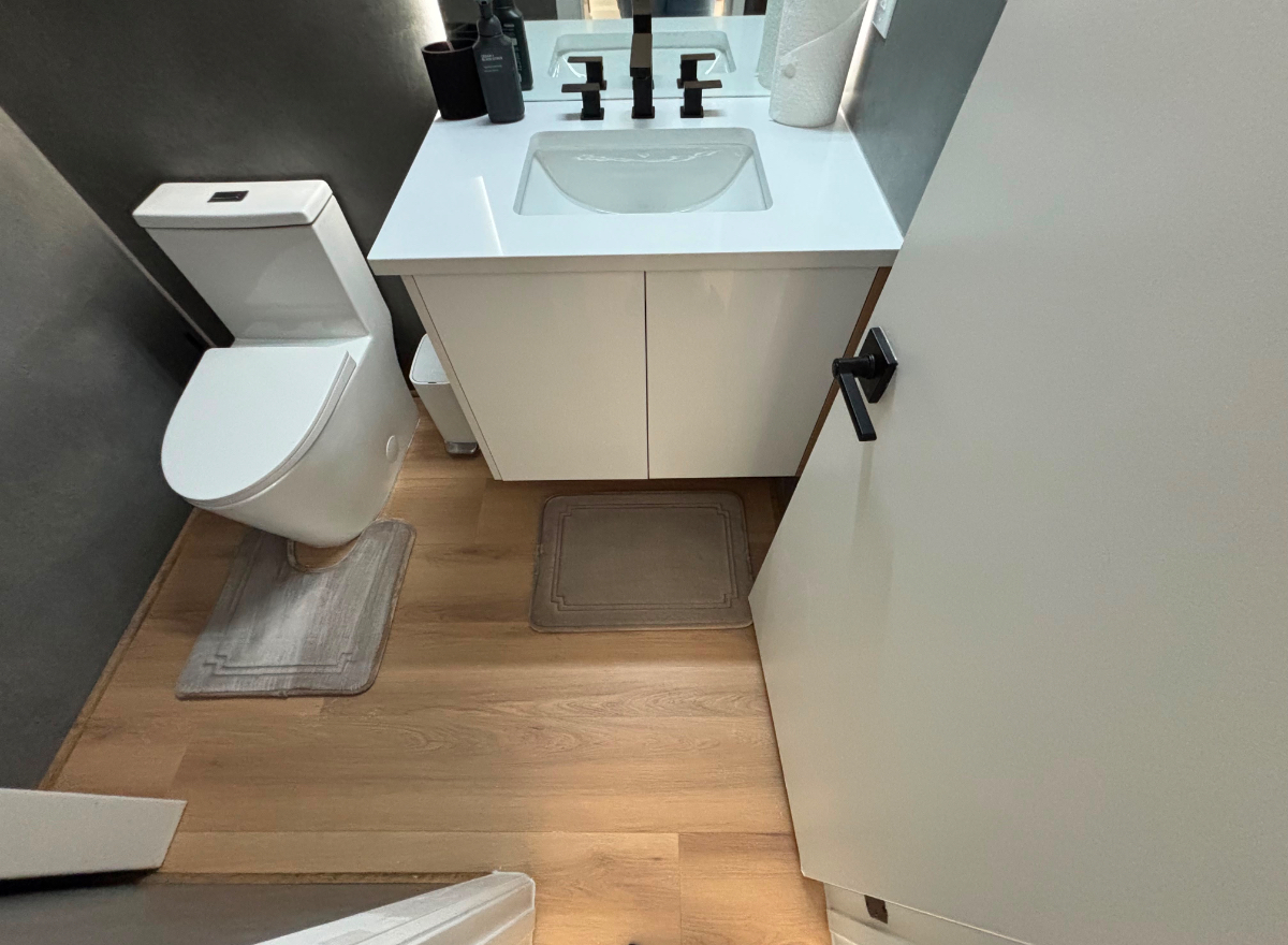Modern Luxury Townhome - Photo 11