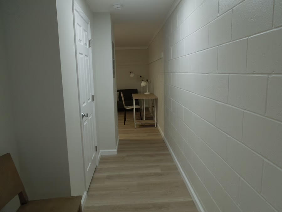 Beautiful FURNISHED studio apartment (Apt 3) - Photo 6