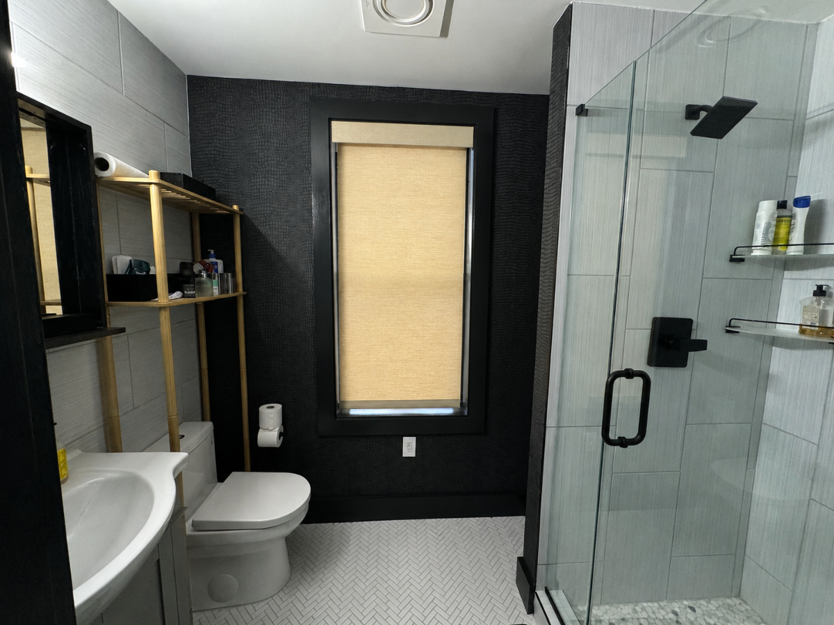 Designer-Furnished 2-Story Rowhouse / Walk to Whole Foods & U Street - Photo 8
