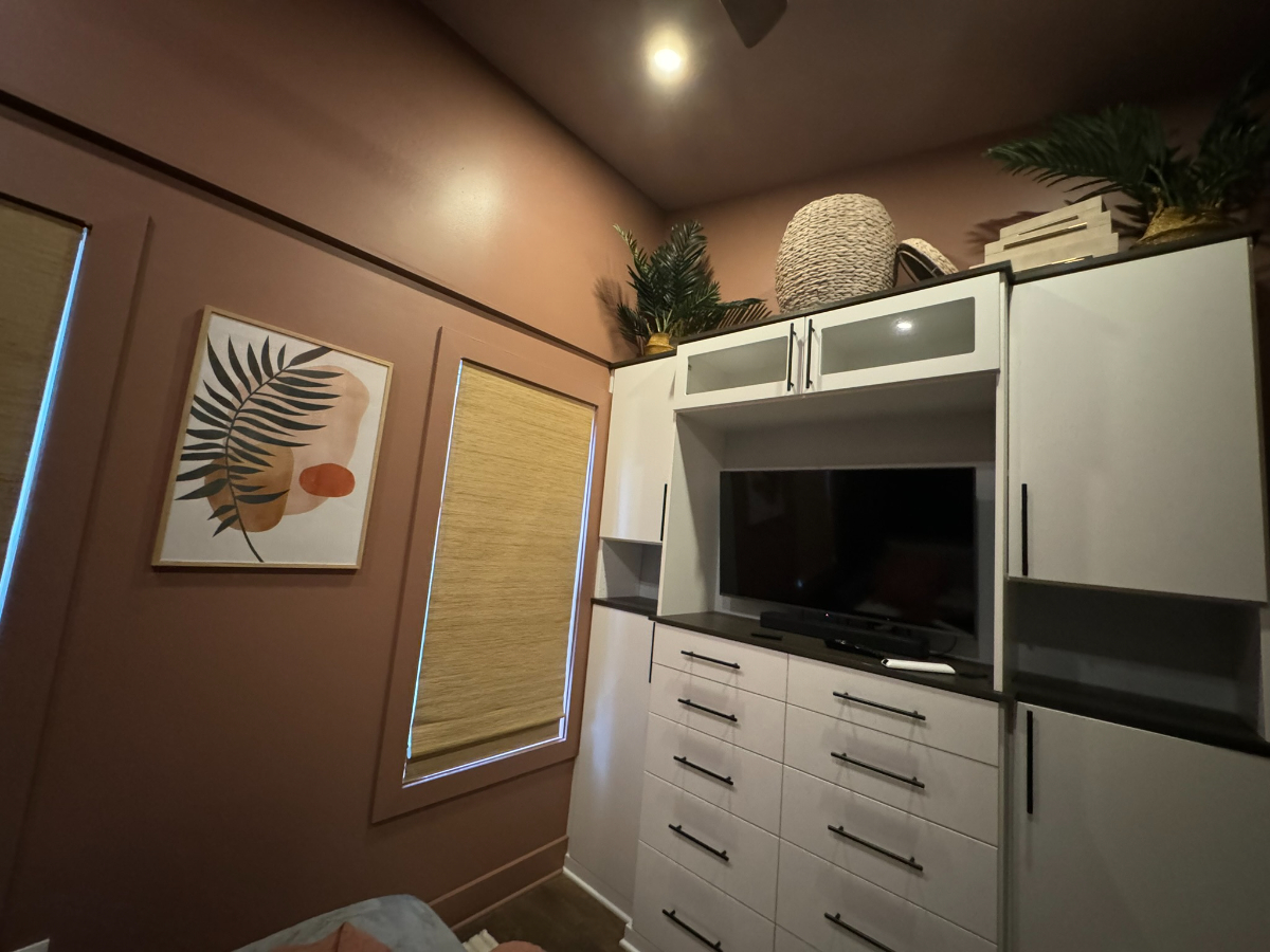 Designer-Furnished 2-Story Rowhouse / Walk to Whole Foods & U Street - Photo 5
