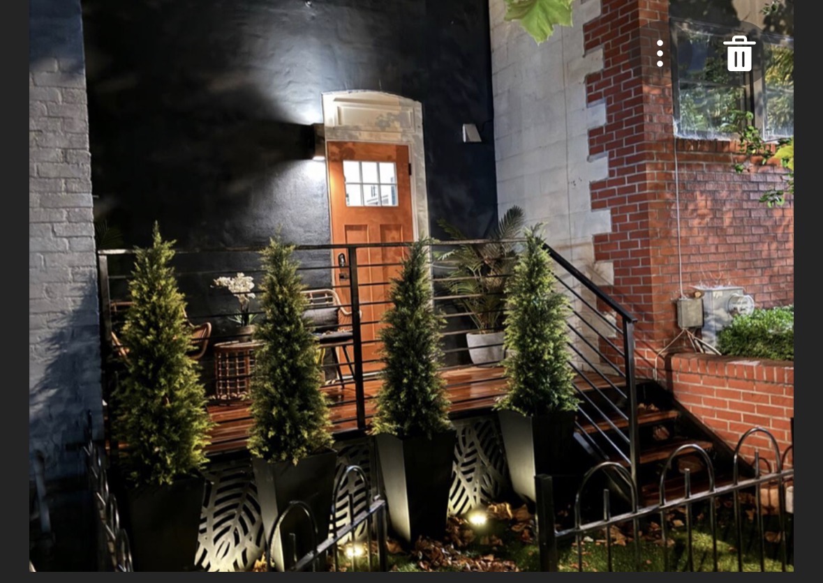 Designer-Furnished 2-Story Rowhouse / Walk to Whole Foods & U Street - Photo 10