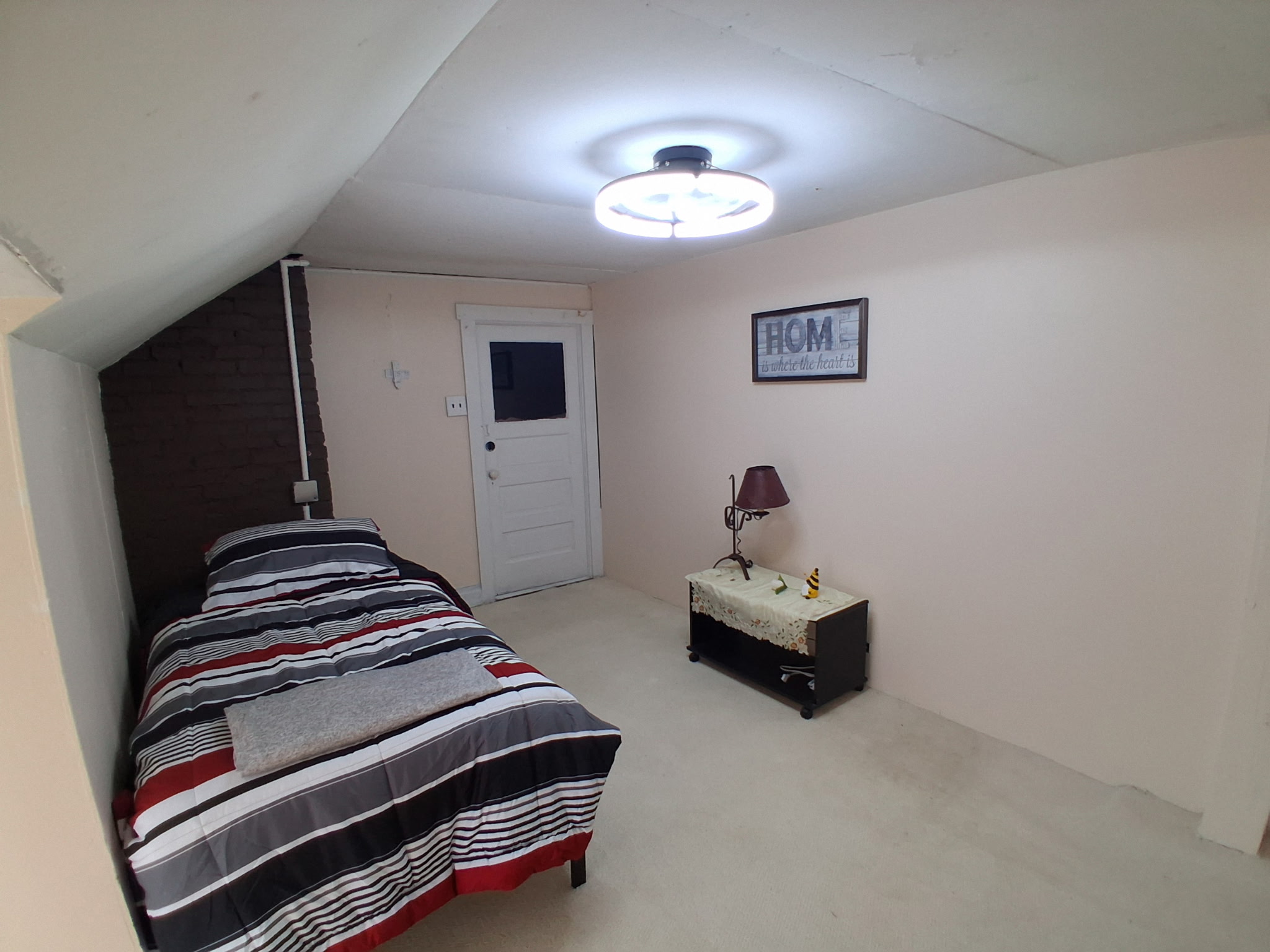 Shared and Private Room Rentals - Photo 5