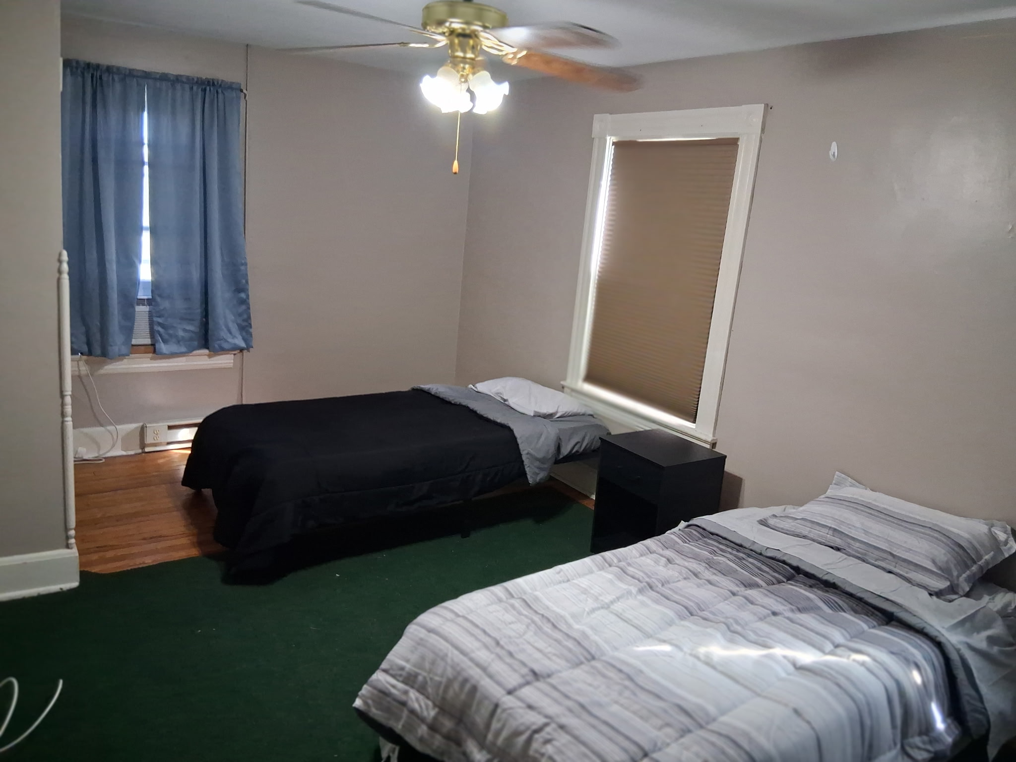 Shared and Private Room Rentals - Photo 12