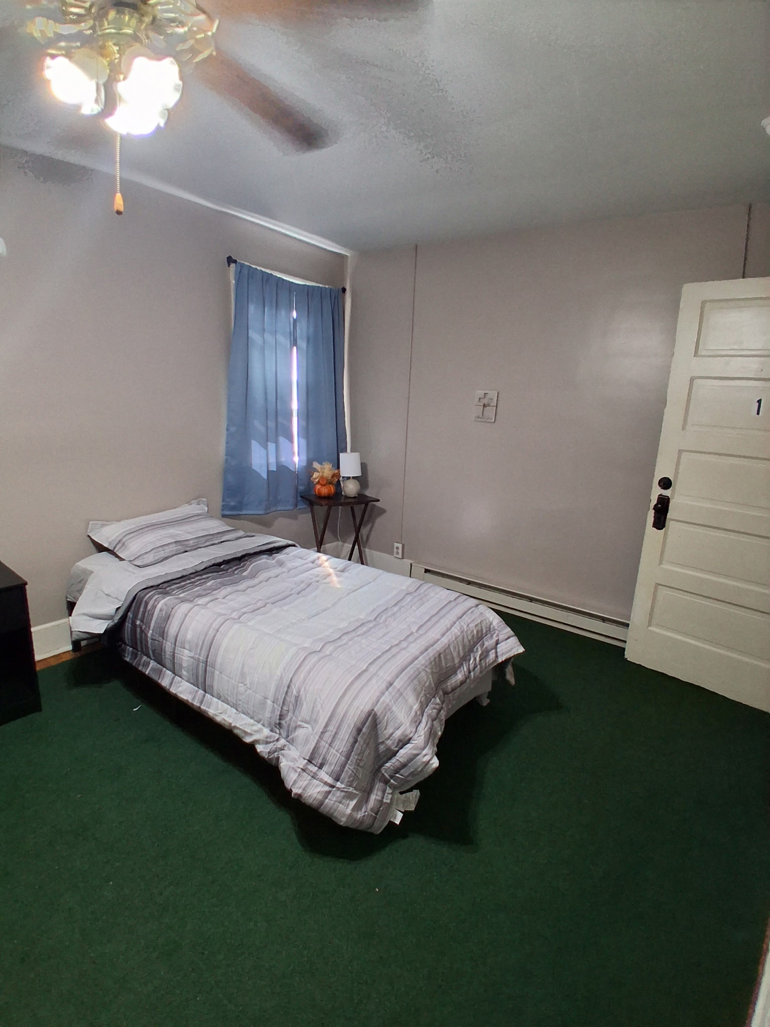 Shared and Private Room Rentals - Photo 8
