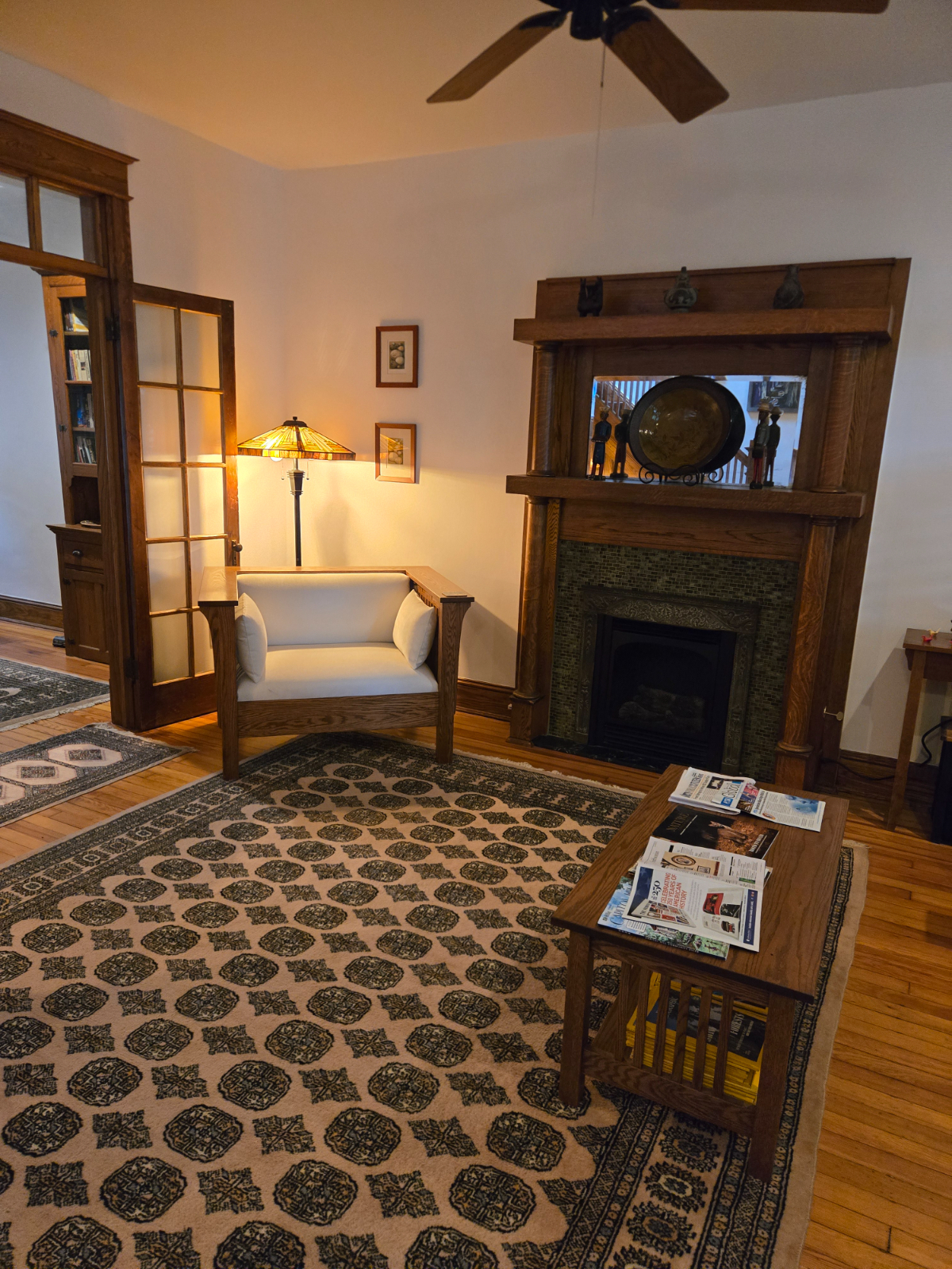 Classic, Renovated DC Rowhouse that retains century-old charm aesthetically - Photo 3