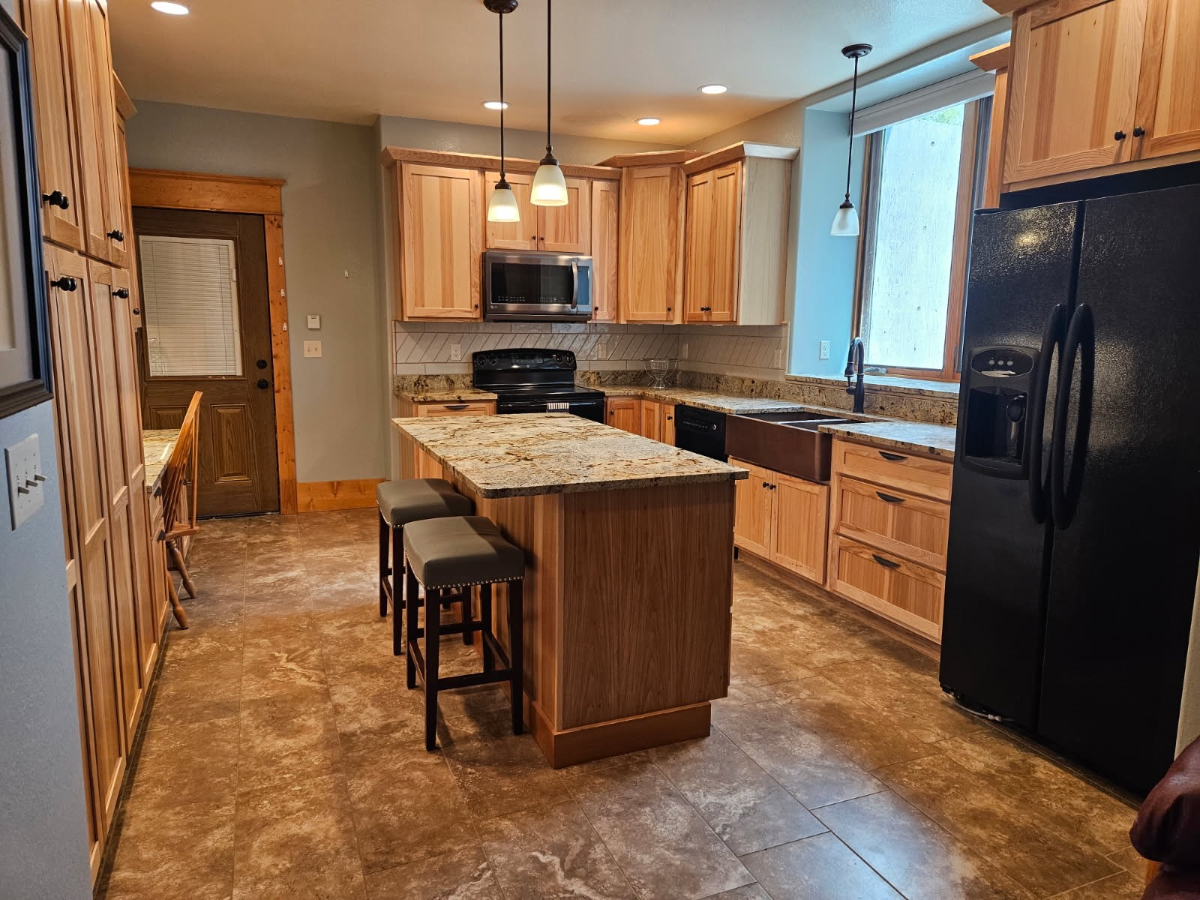 Historic Craftsman Charm | Spacious Luxury Home Near Downtown & Bighorn - Photo 3