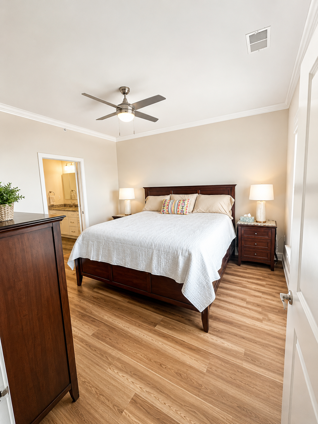 LUXURY WATERFRONT 3B/2B - Photo 3