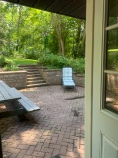 Peaceful Waterfront Retreat Featuring Private Room Shared Amenities And Prime Location - Photo 3
