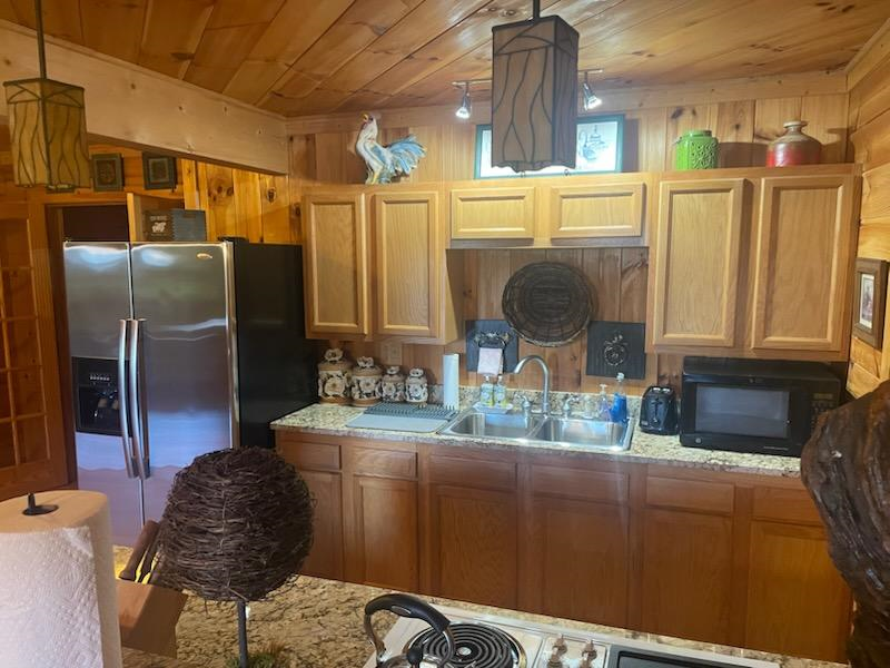 Scenic Kentucky Retreat With Sauna Near Wineries, Distilleries And Hiking - Photo 8