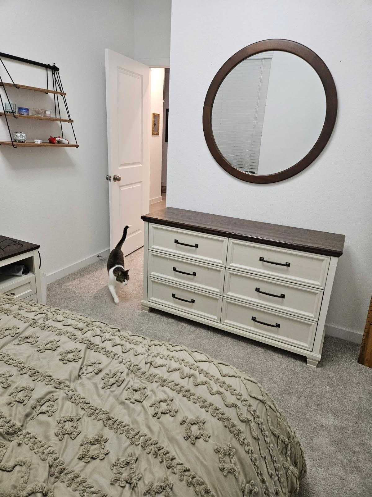 Private Room In A Brand-New Home W/ With Outdoor Oasis & Hot Tub Near Major Hospitals - Photo 4