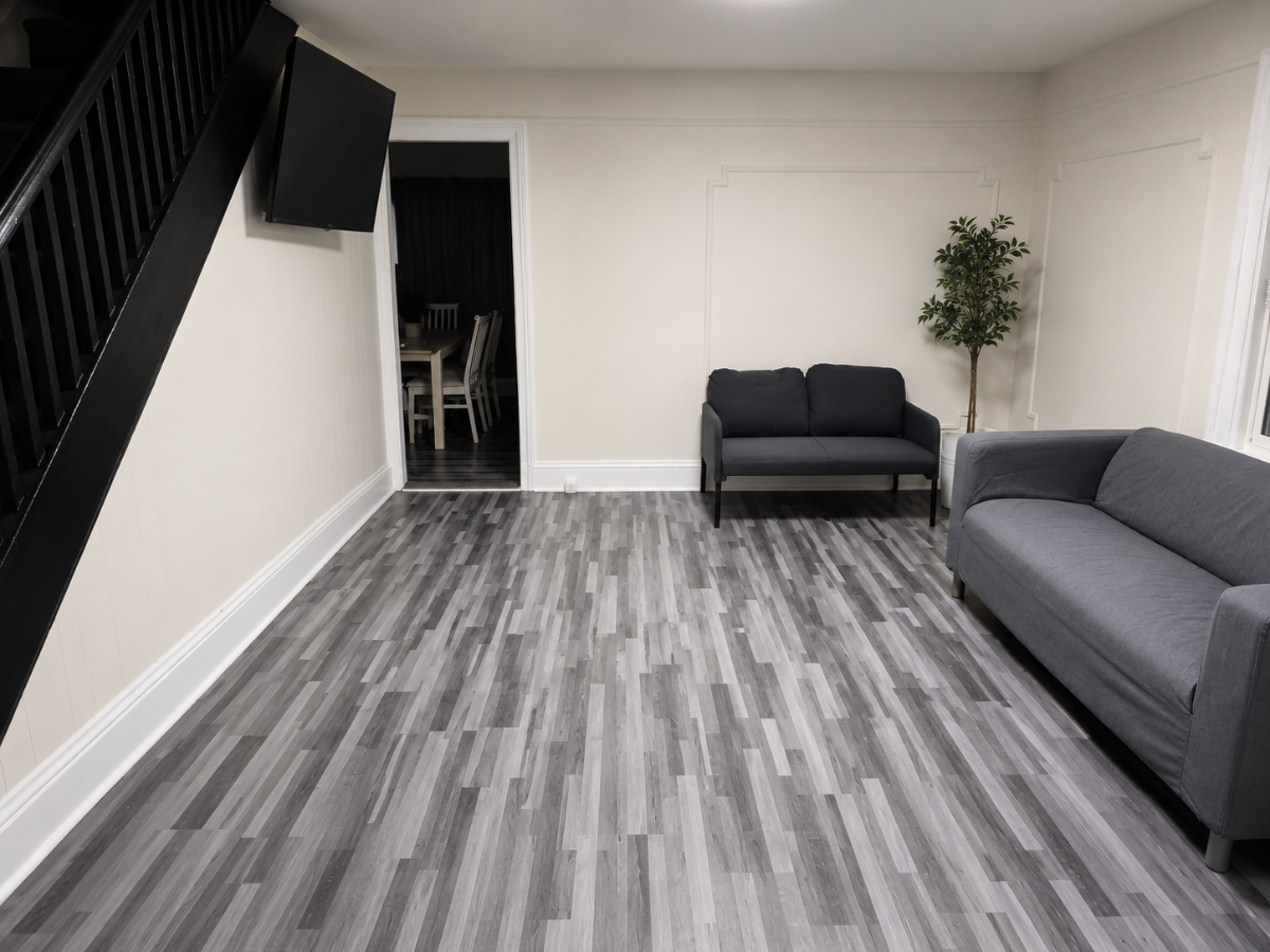 Quiet Furnished Room Near Queens Hospitals & Transit - Photo 2