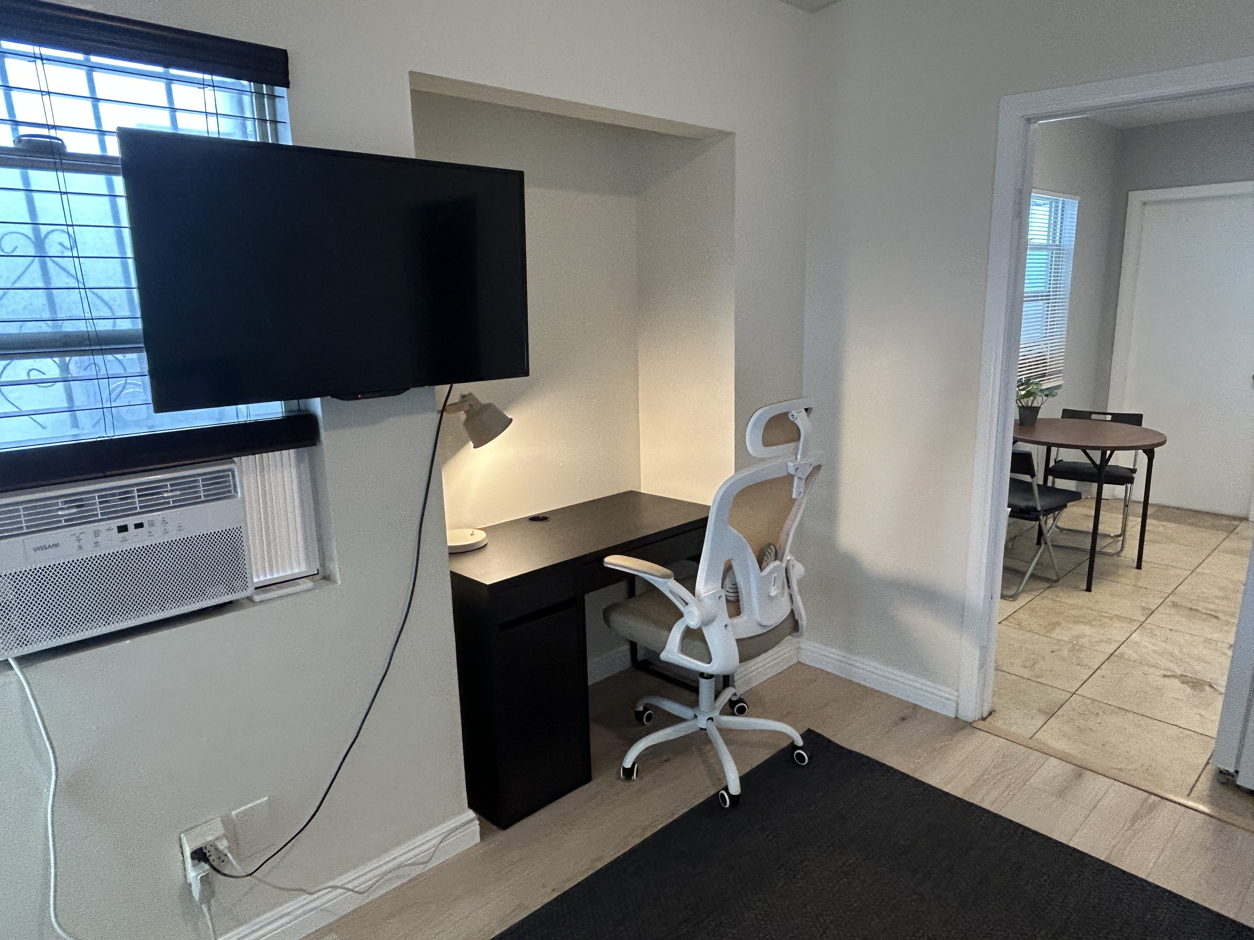 Comfy Studio By Staples, Convention Cntr, Nokia & J.W. in Downtown L.A. - Photo 6