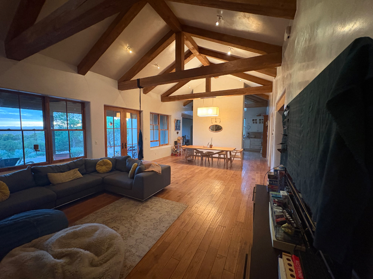 Partial Tesuque Home with Gorgeous Views - Photo 5
