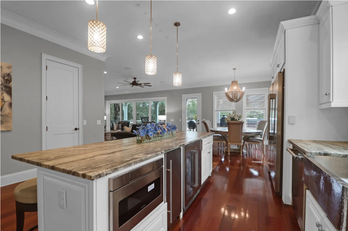 Primary King suite - Photo 6