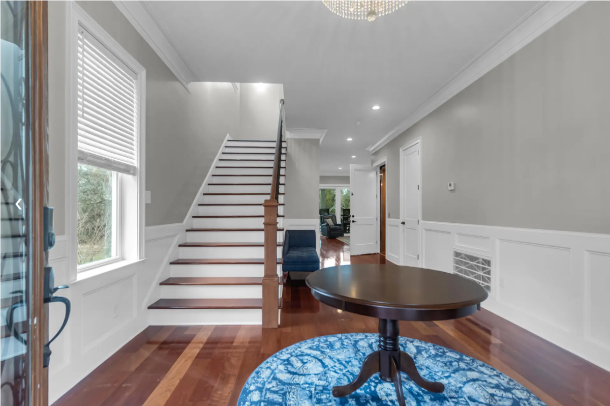 Primary King suite - Photo 10