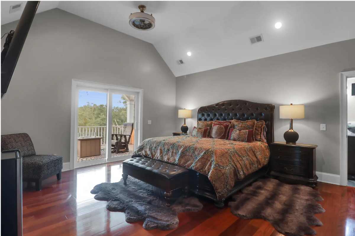 Primary King suite - Photo 11