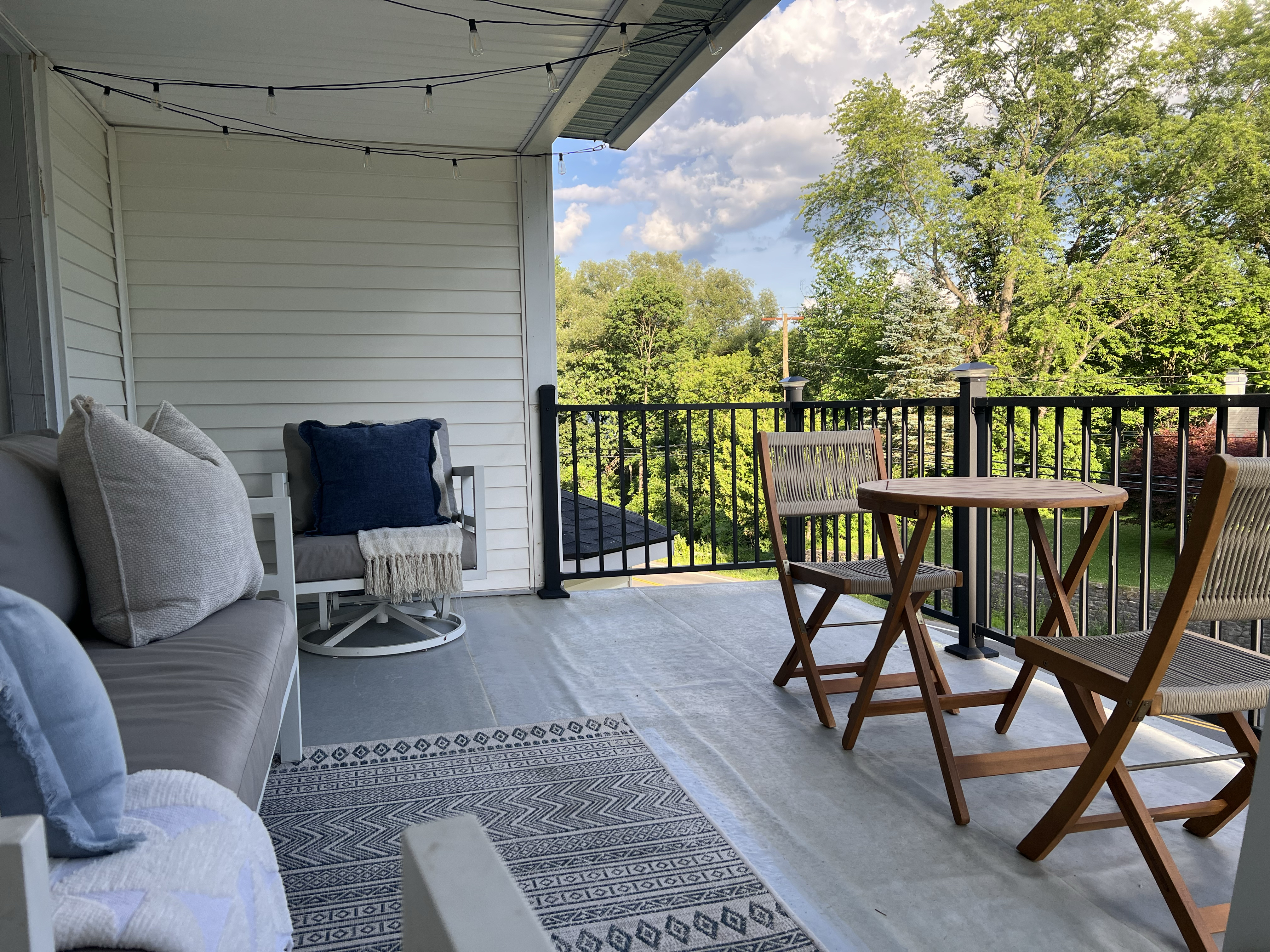 Charming Apartment close to WYNN/Utica Aud. - Photo 9