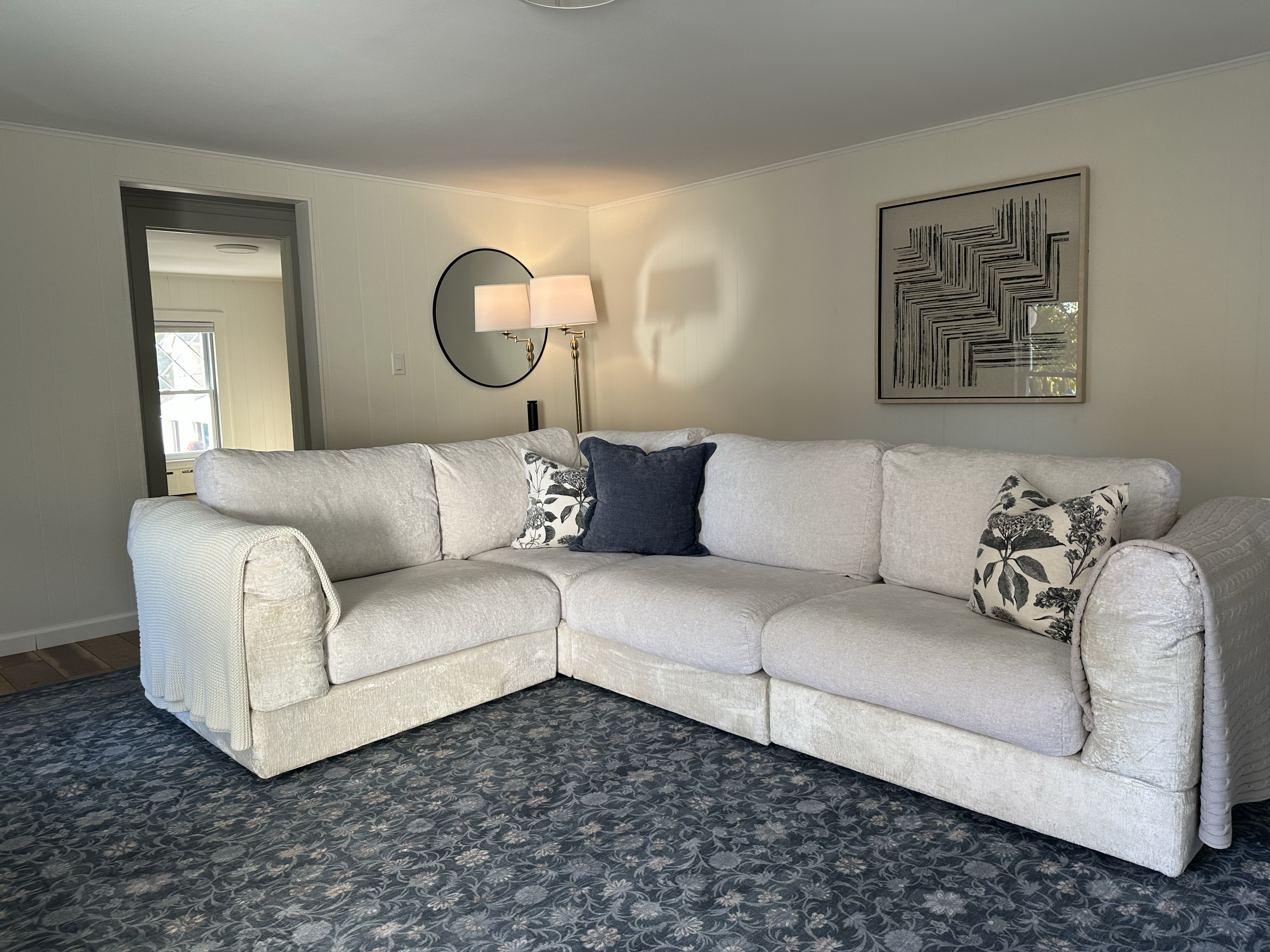 Charming Apartment close to WYNN/Utica Aud. - Photo 12