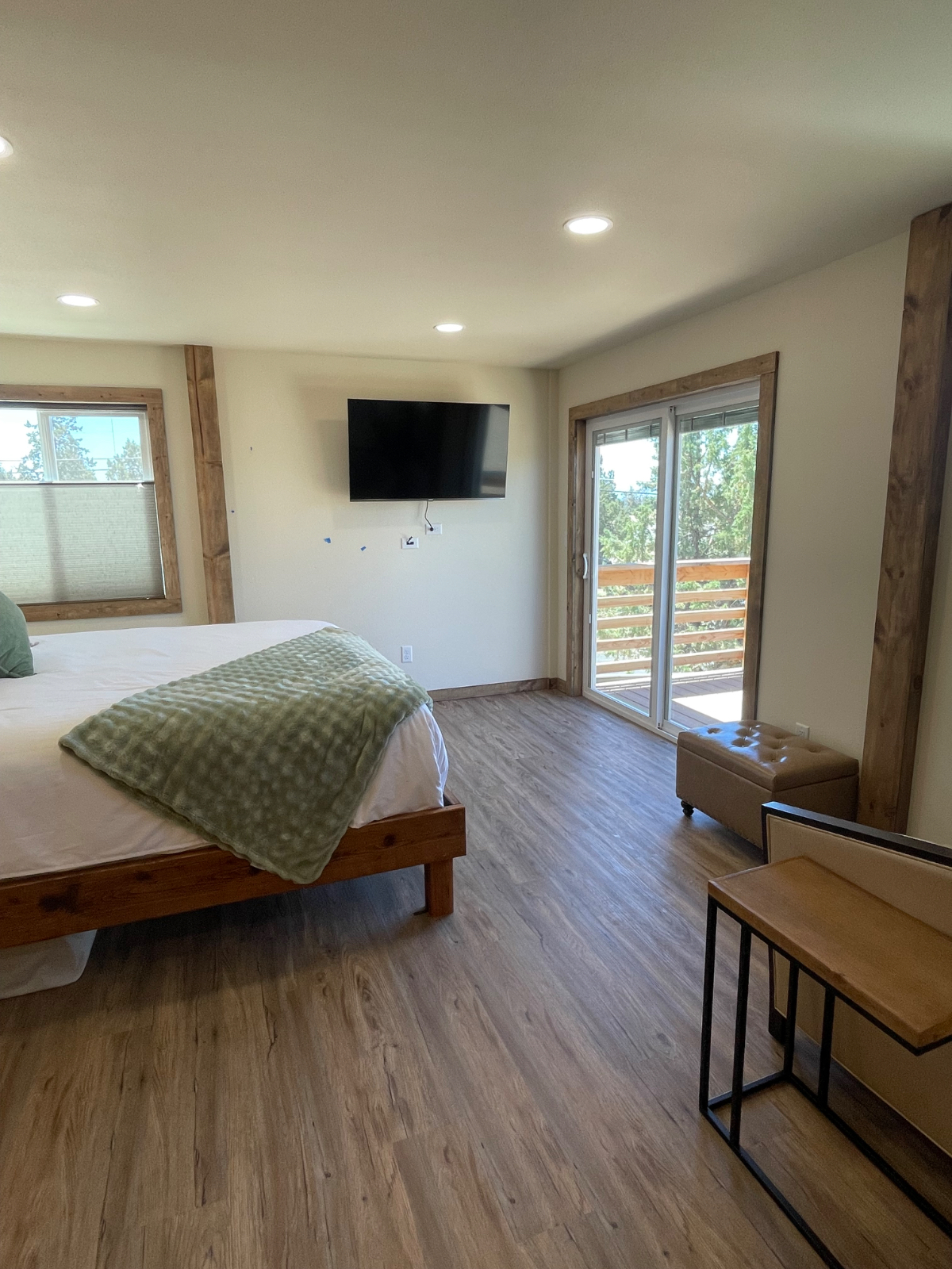 Brand New Studio with Mountain Views - Photo 5