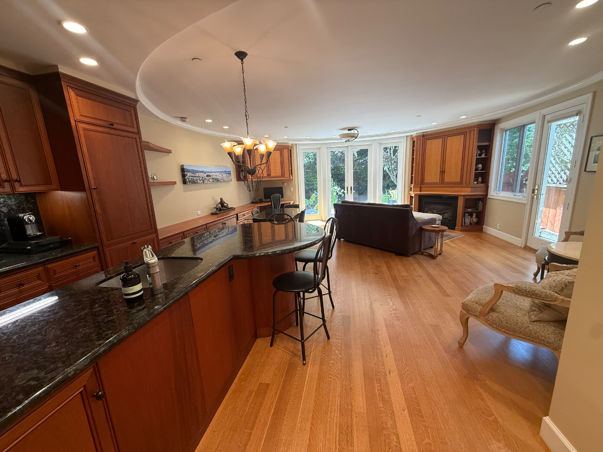 Luxury Furnished Marina Condo | Private Garden | 1BD/1.5B - Photo 3