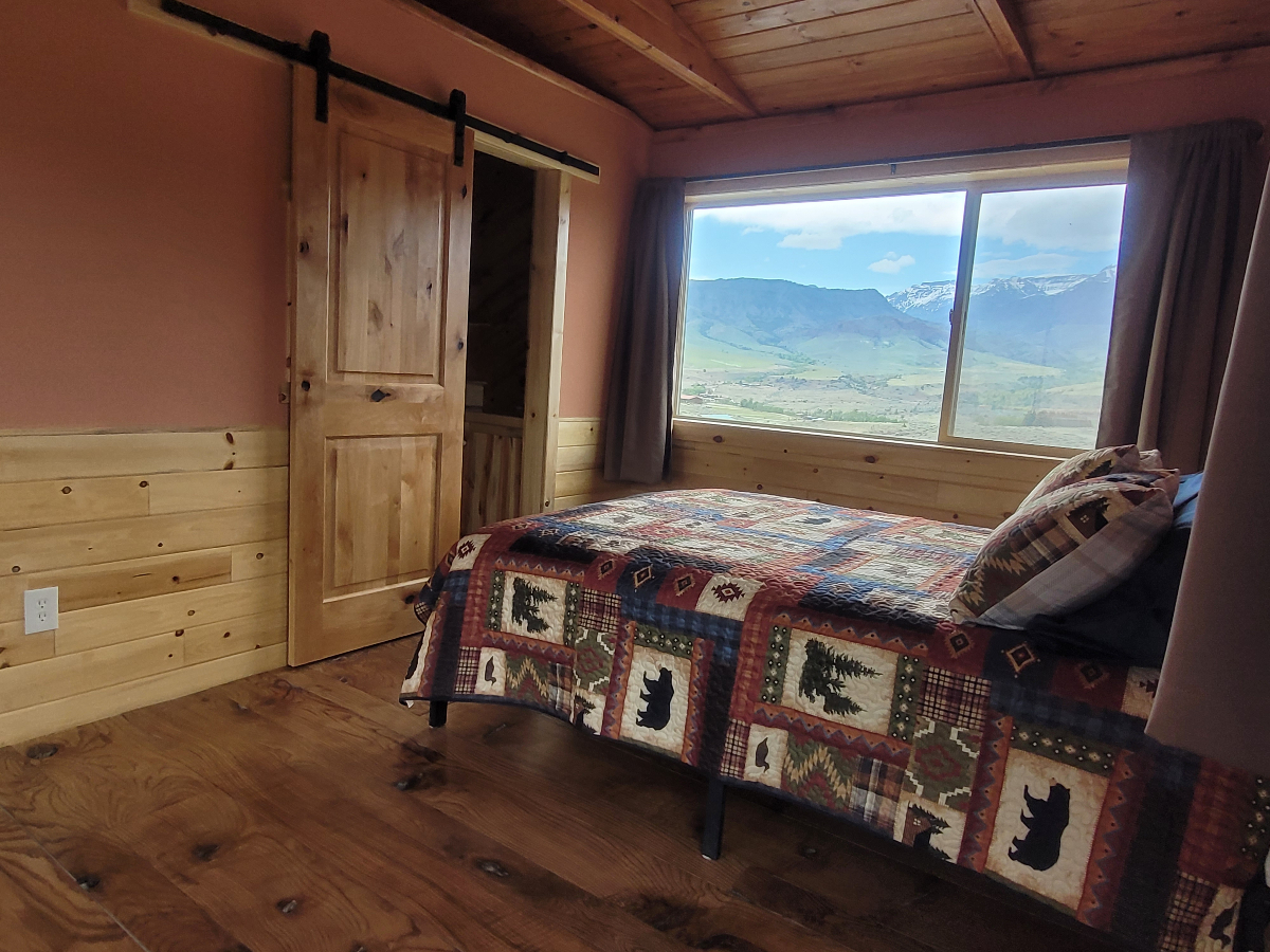 Red Rocks Suite at the Go Away Ranch - Photo 3