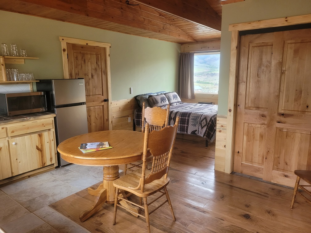 Red Rocks Suite at the Go Away Ranch - Photo 1