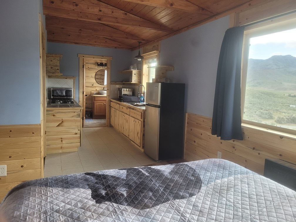 Red Rocks Suite at the Go Away Ranch - Photo 2