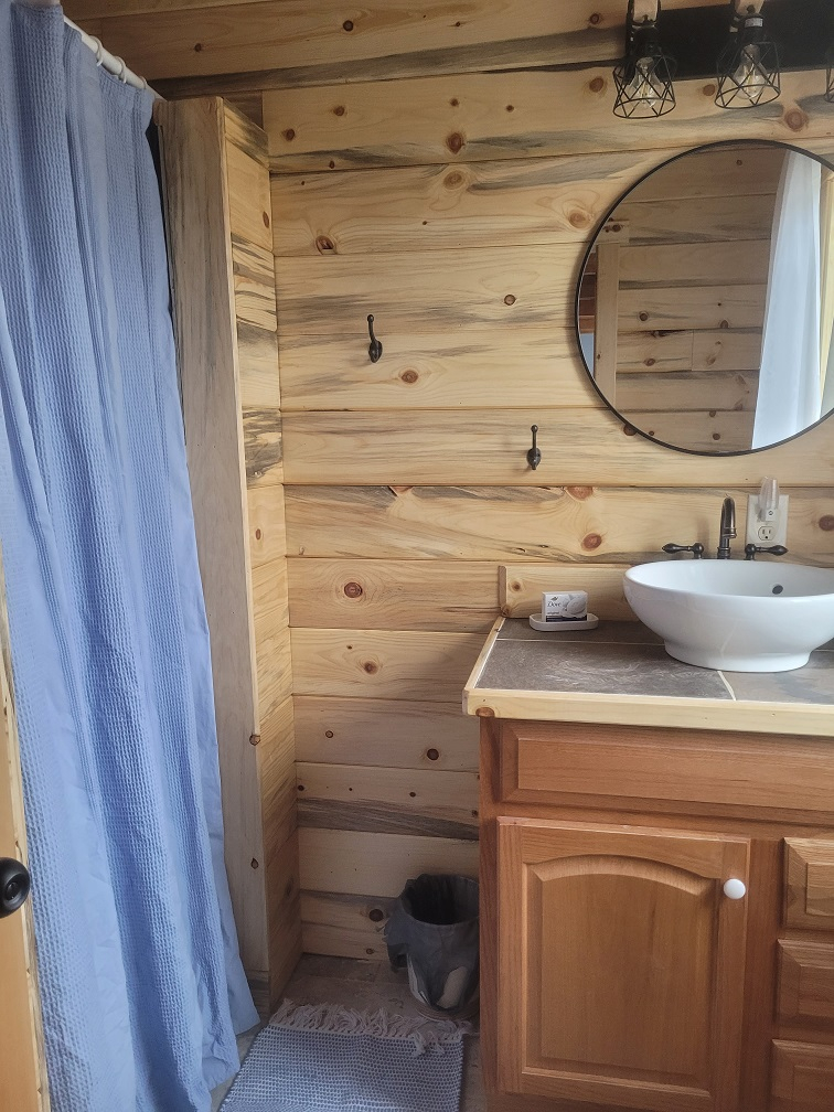 Red Rocks Suite at the Go Away Ranch - Photo 7