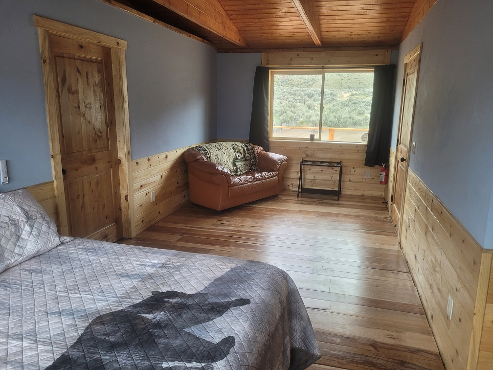 Red Rocks Suite at the Go Away Ranch - Photo 8