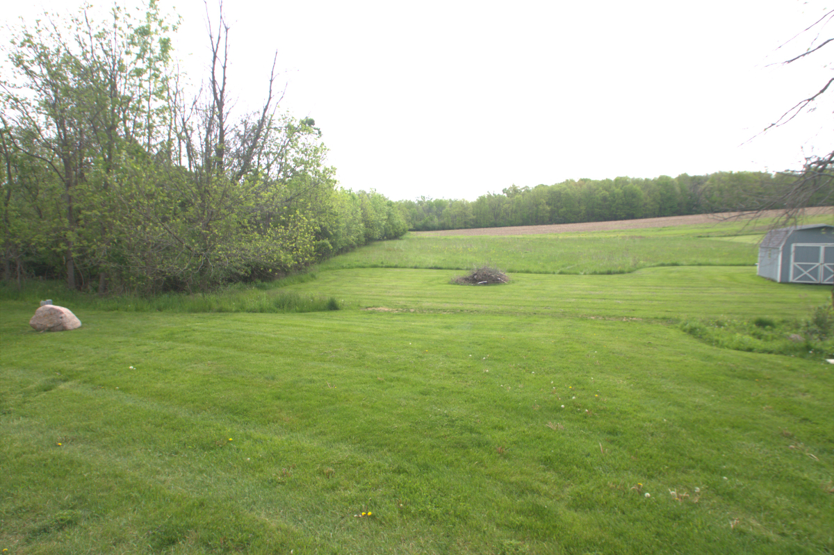 Lake Home - Photo 8