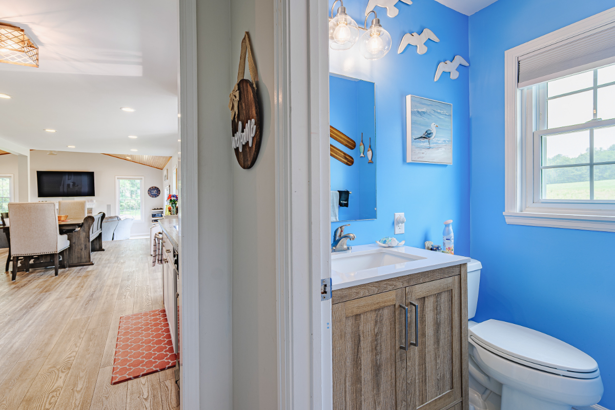 Lake Home - Photo 11