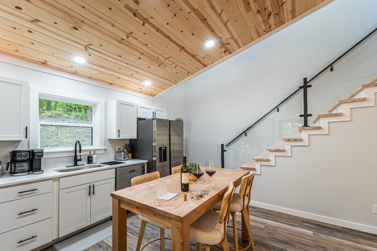 Modern 2BD, 2BA with Office - Photo 9