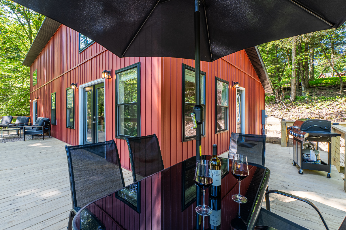 Modern 3BR Cabin near NRG & Fayetteville/Summersville Hospitals - Photo 10
