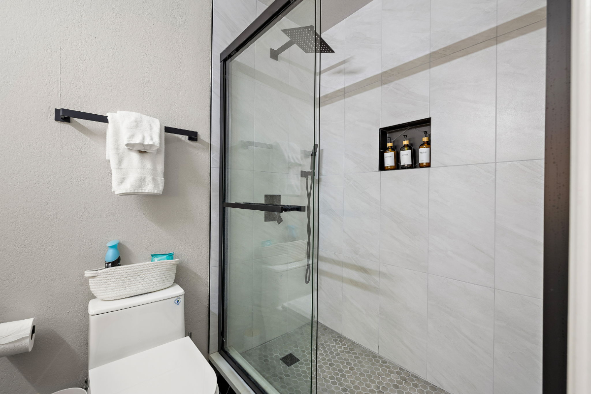 Renovated & Furnished 3BR/2BA + Office | Walk to Top Schools & Milburn Park - Photo 11