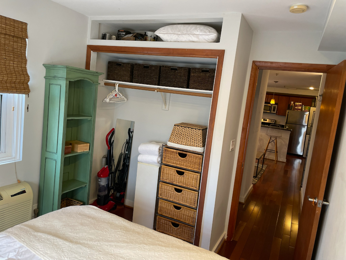Cozy, remodeled 1 Bed 1 Bath - Photo 11