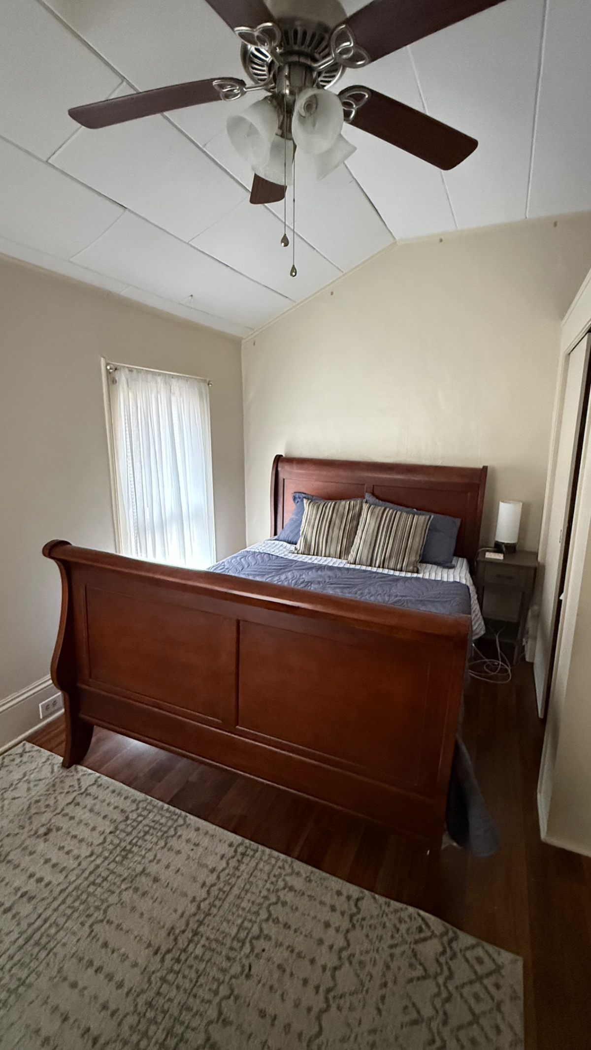Refurbished First Floor Home Near CMAC, Canandaigua Lake, And Major Medical Centers - Photo 11