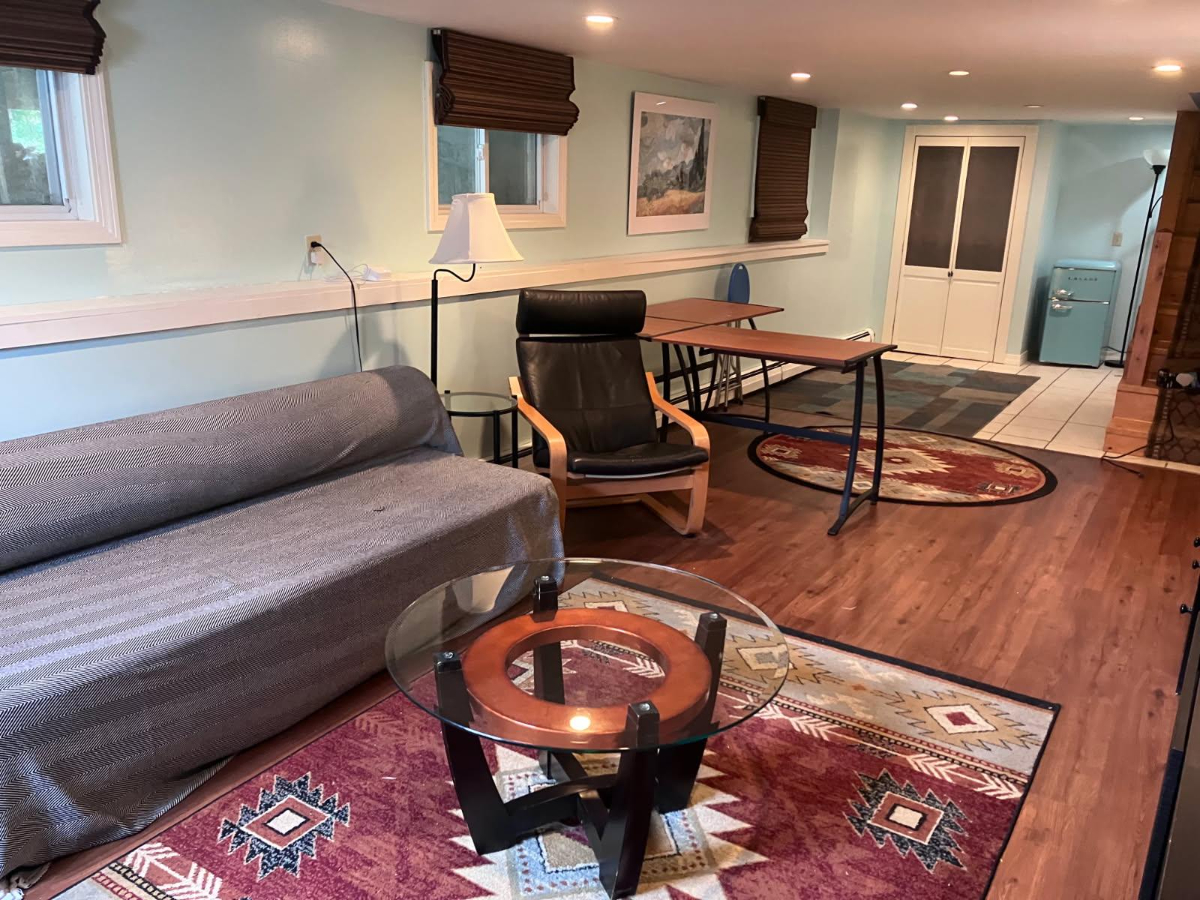Large Private Apartment Near UVM Medical Center And Essex Experience - Photo 1